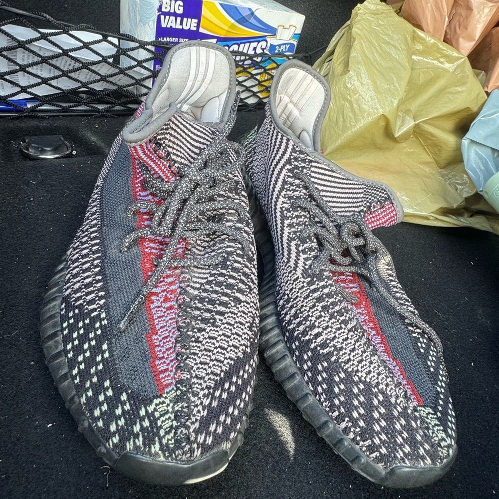 Yeezy Sneakers